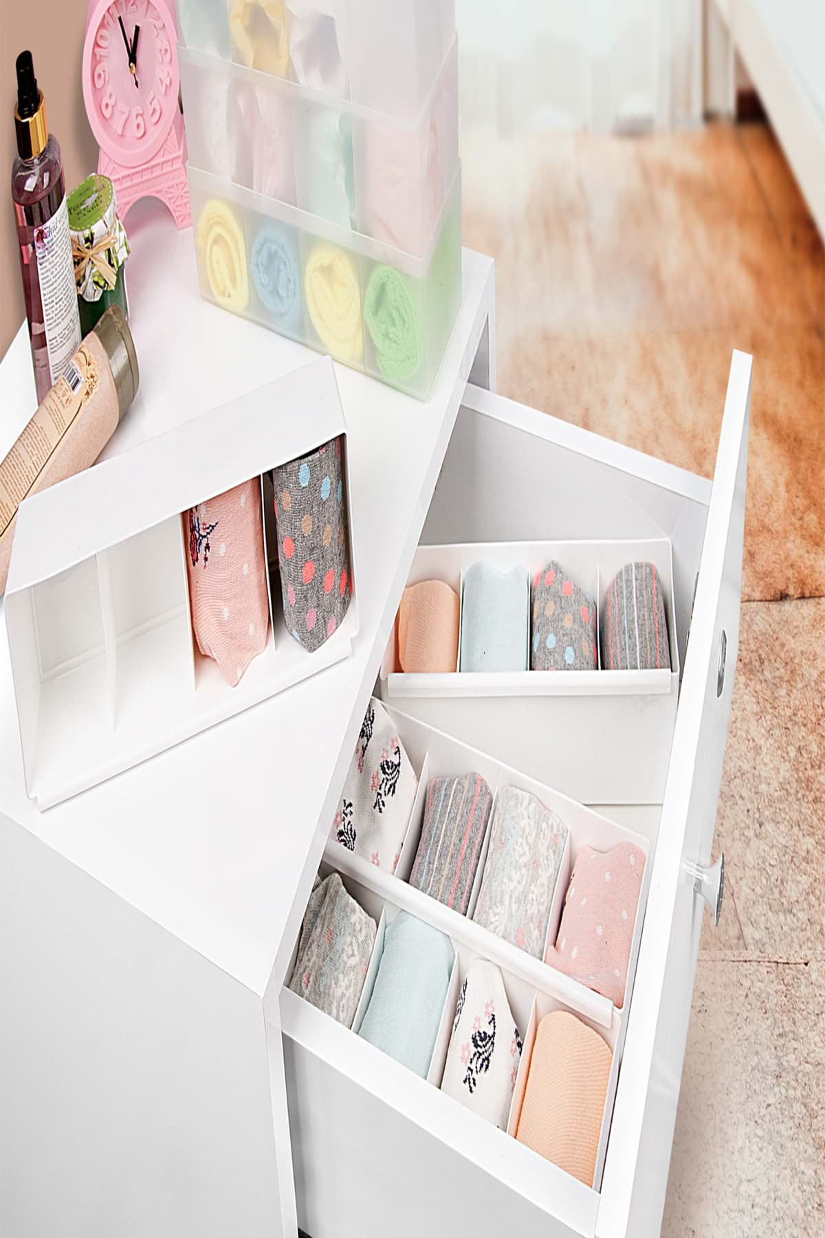 Baroness Çekmece İçi Düzenleyici resmi