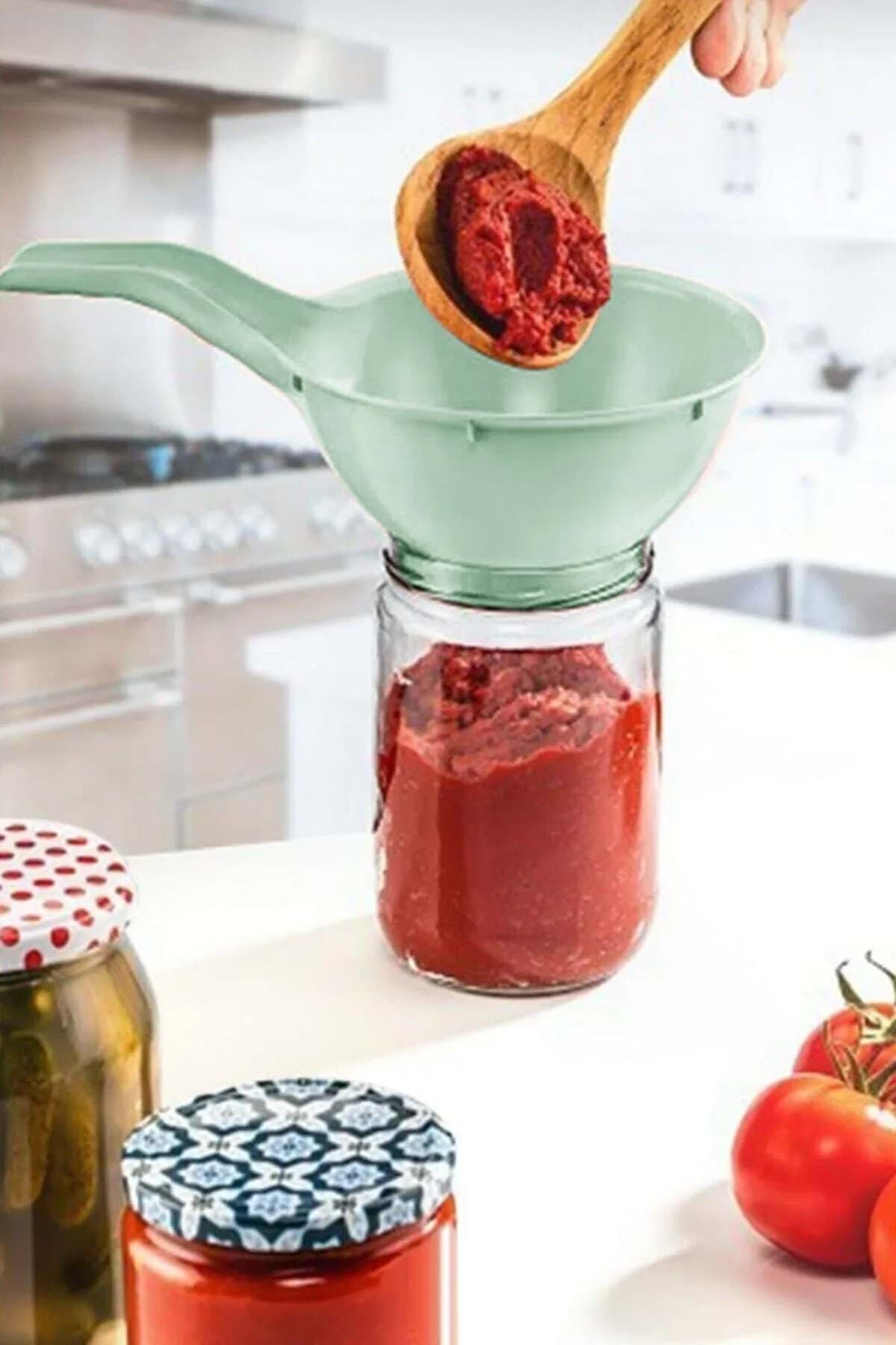 Plastik Konserve Kavanoz Hunisi resmi