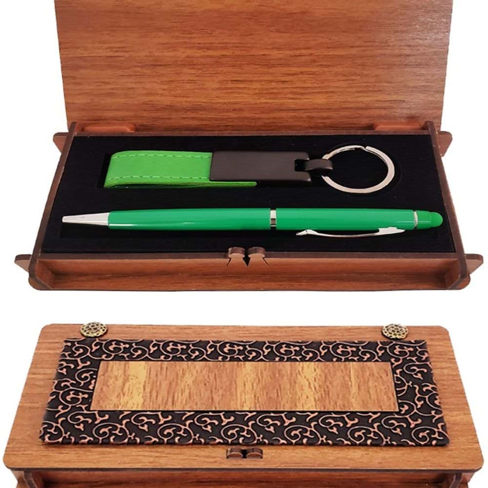 Ahşap Kutulu Yeşil Kalem ve Anahtarlık resmi