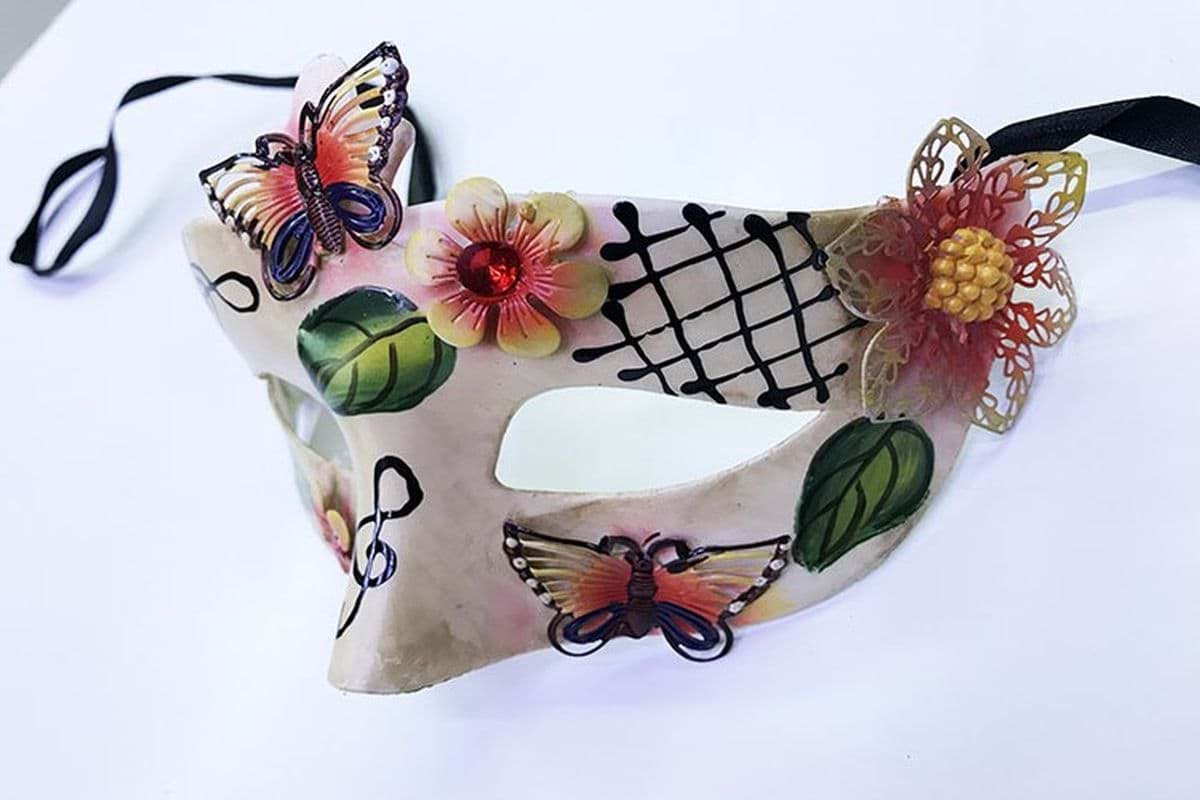 Picture of Butterfly and flower embroidered venetian mask red color 10x18 cm