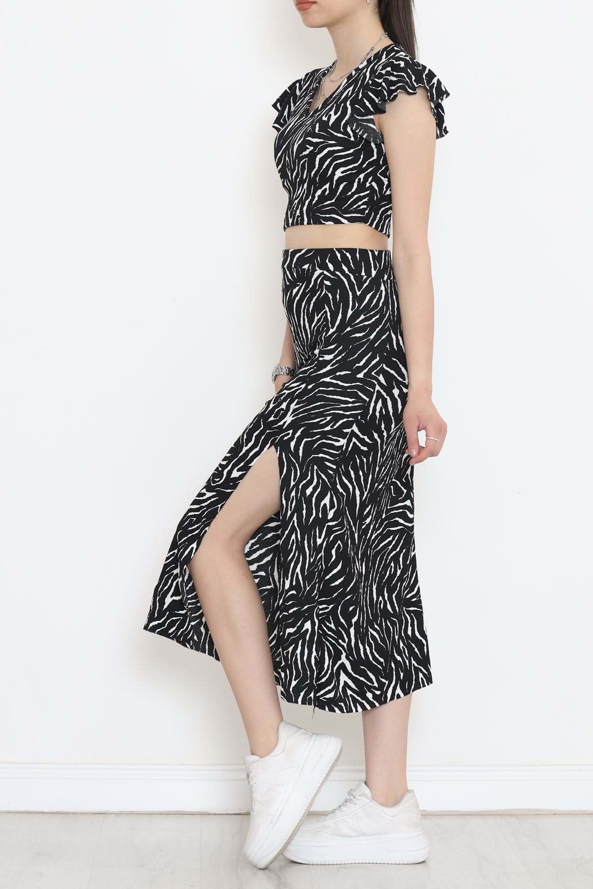 Etekli Takım Siyahbeyaz - 2498.555. resmi